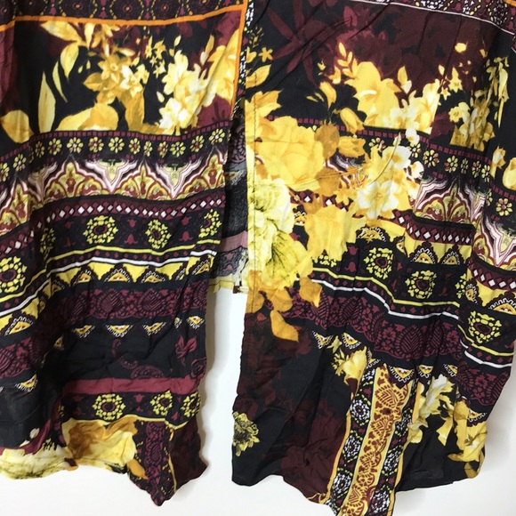 NWT Unique Spectrum Cold Shoulder Hi-Lo Button Up Top 1X, 2X, 3X PLUS SIZE - Picture 8 of 9